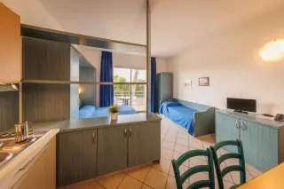 Villaggio Turistico La Cecinella