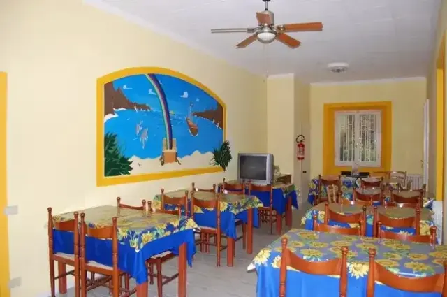 Eden Hotel 2