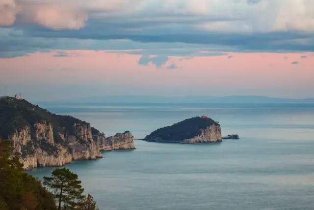 Mare a Campo nell’Elba fra natura e tradizioni locali