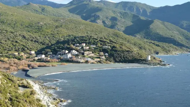Mare a Capoliveri: emozioni fra sole e sabbia