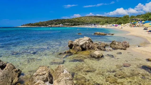 Mare a Follonica: un viaggio tra bellezze