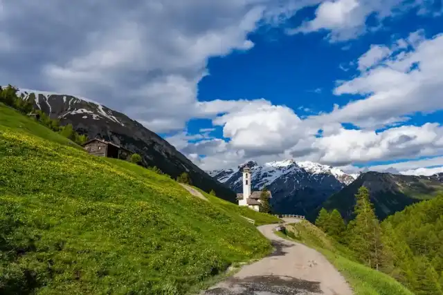 Un viaggio on the road tra le meraviglie della Val d'Orcia