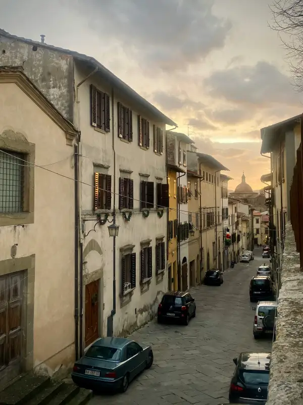 Arezzo al tramonto: itinerario tra i punti panoramici più belli