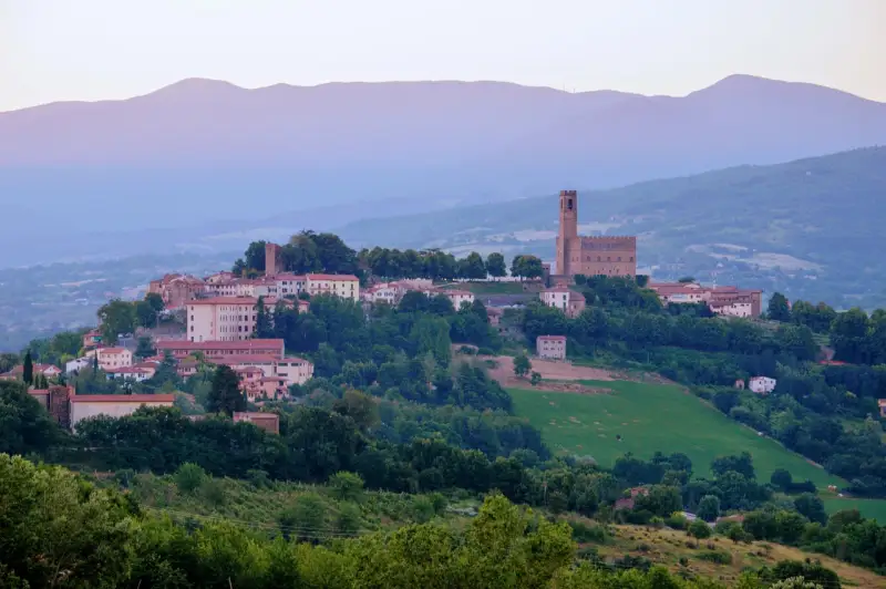 Arezzo green: itinerari tra parchi urbani, camminamenti e natura in città