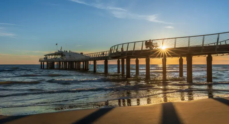 Lido di Camaiore al tramonto: i punti più belli per foto e relax