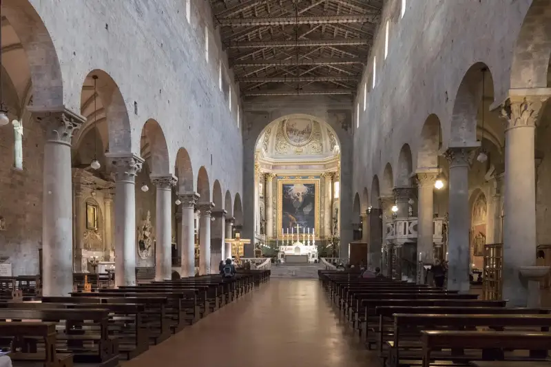 Il Duomo di San Zeno e l’altare d’argento di San Jacopo