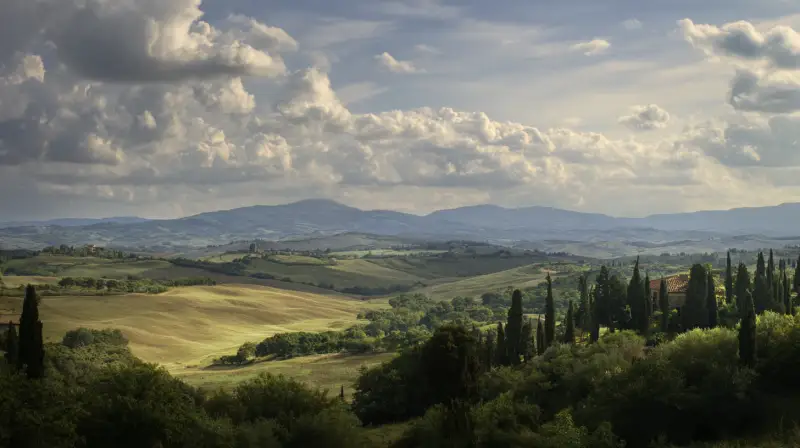 Piste di pattinaggio su ghiaccio temporanee: magia natalizia e nuove opportunità per le città